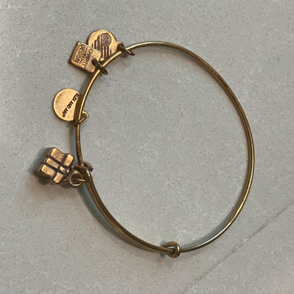 Alex and Ani. Gift Box Bracelet in Bronzed Gold - Picture 3 of 5